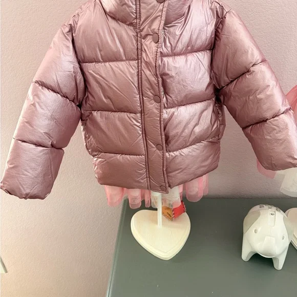 Zara Metallic Pink Puffer Coat for Kids - Picture 2 of 3